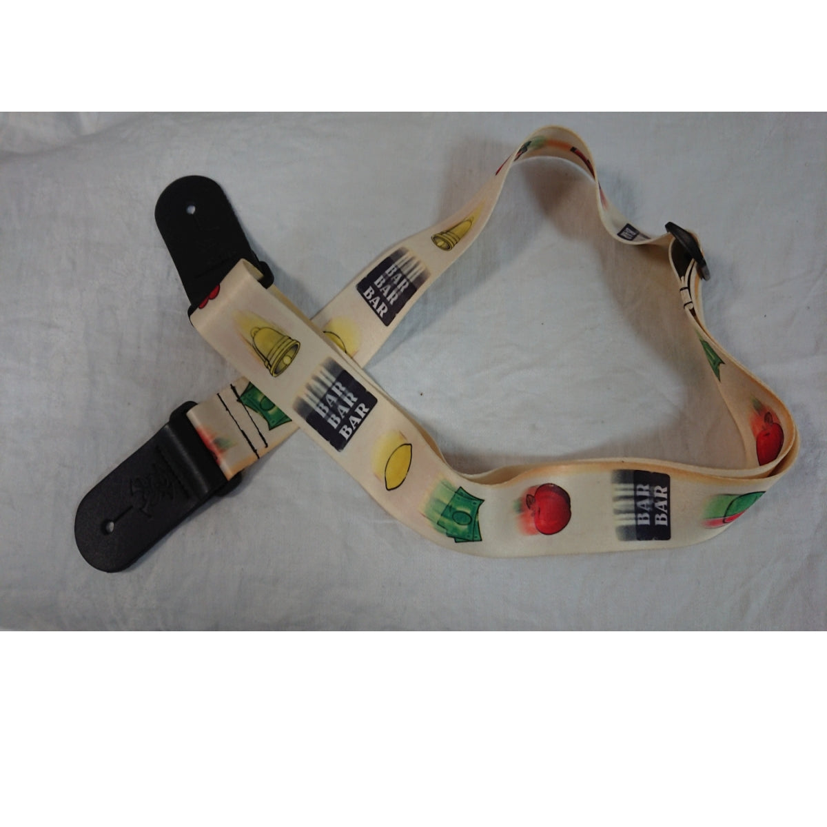 SX Straps slot